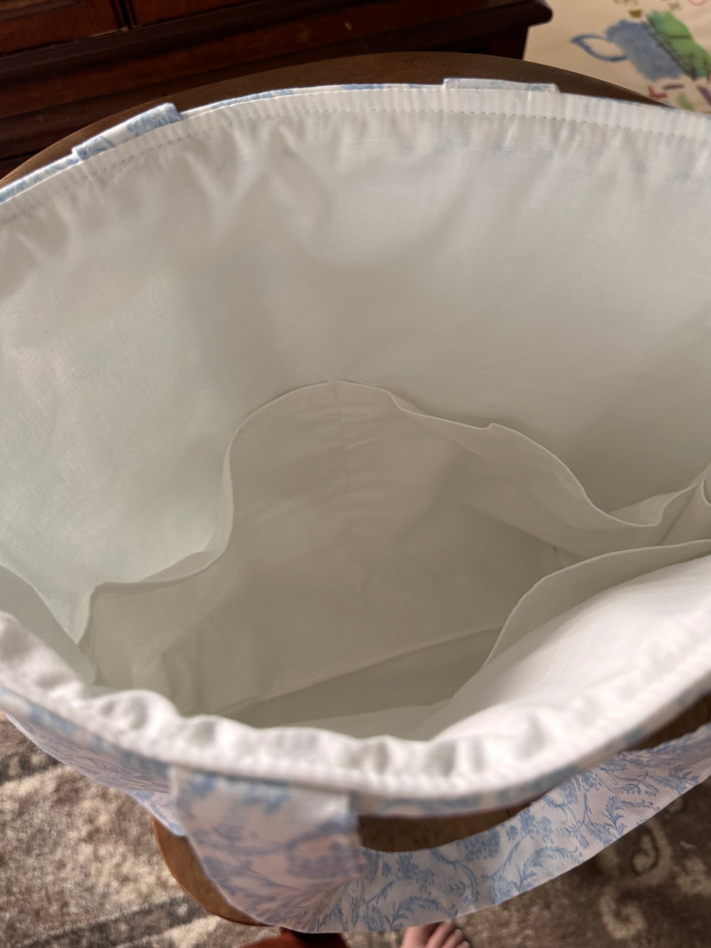 Dainty Blue Large Tote