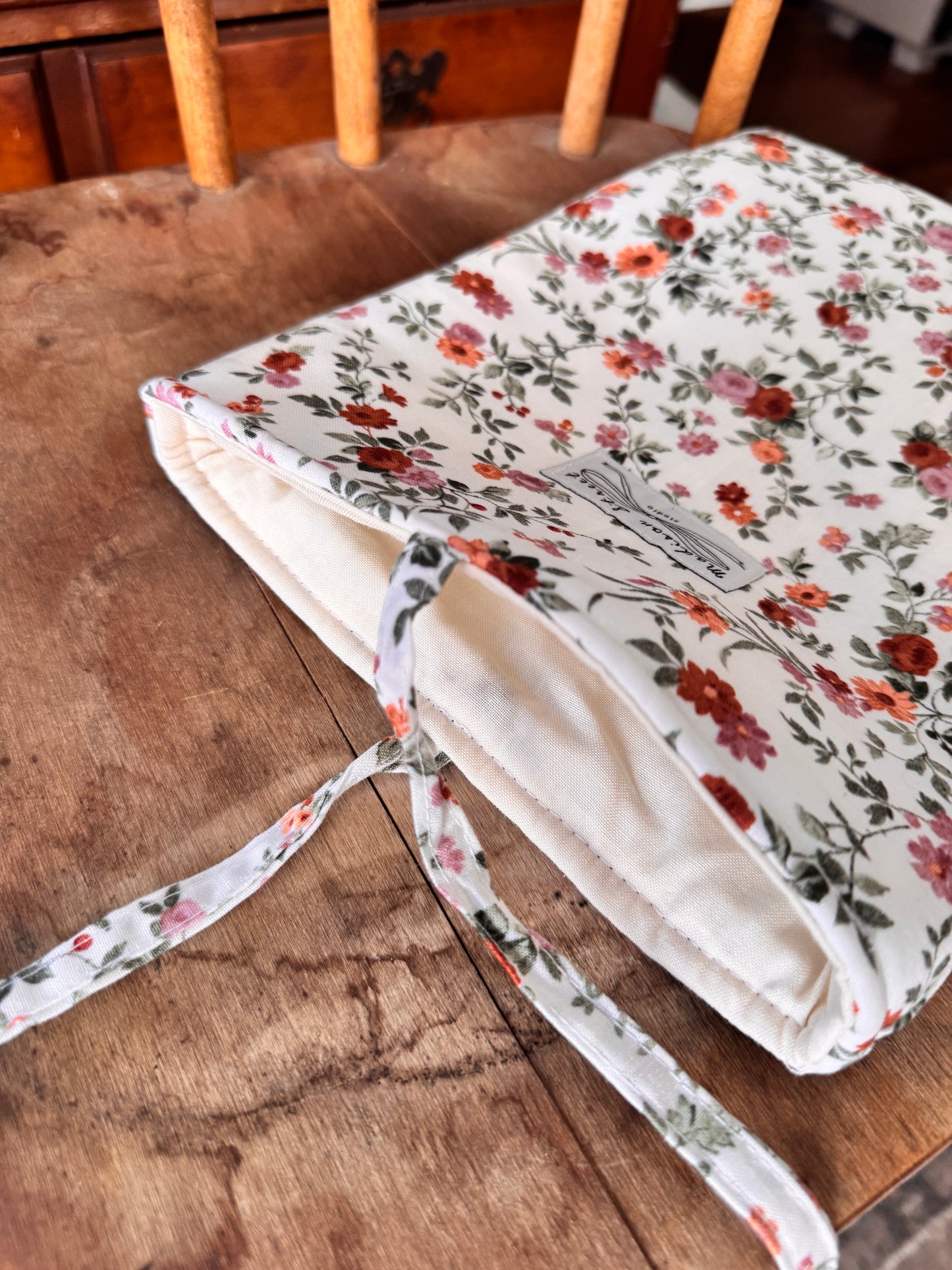 Autumn Floral Tie Pouch