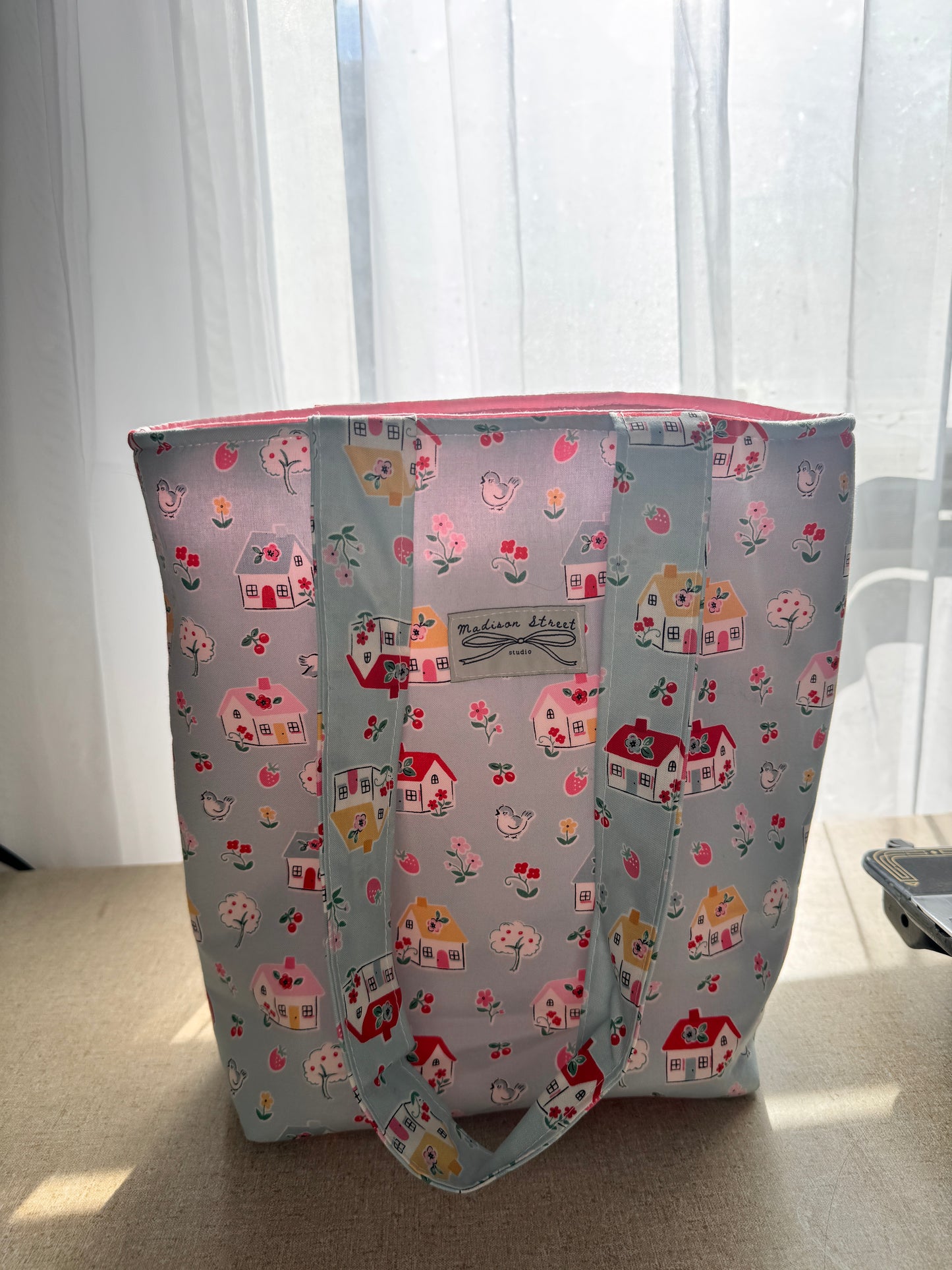 Home Sweet Home Medium Tote